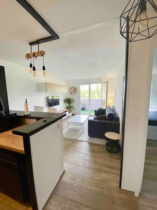 Apartment T2 Proche De La Plage Avec Stationnement Mandelieu-la-Napoule France